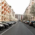 Family-friendly In The Center Of *