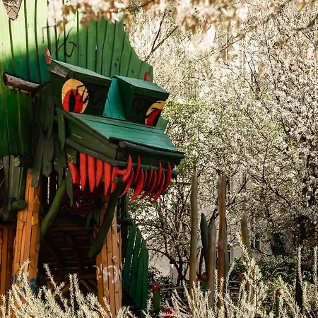 Family-friendly In The Center Of *